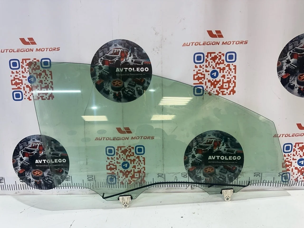 Стекло переднее правое Nissan Murano Z51