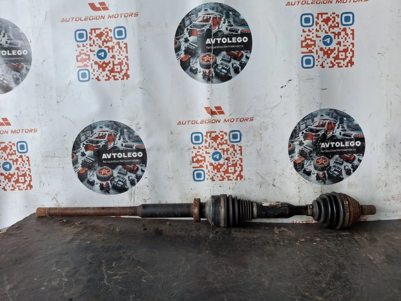 Полуось передняя правая Volvo XC70 2013 36011303 B6304T4