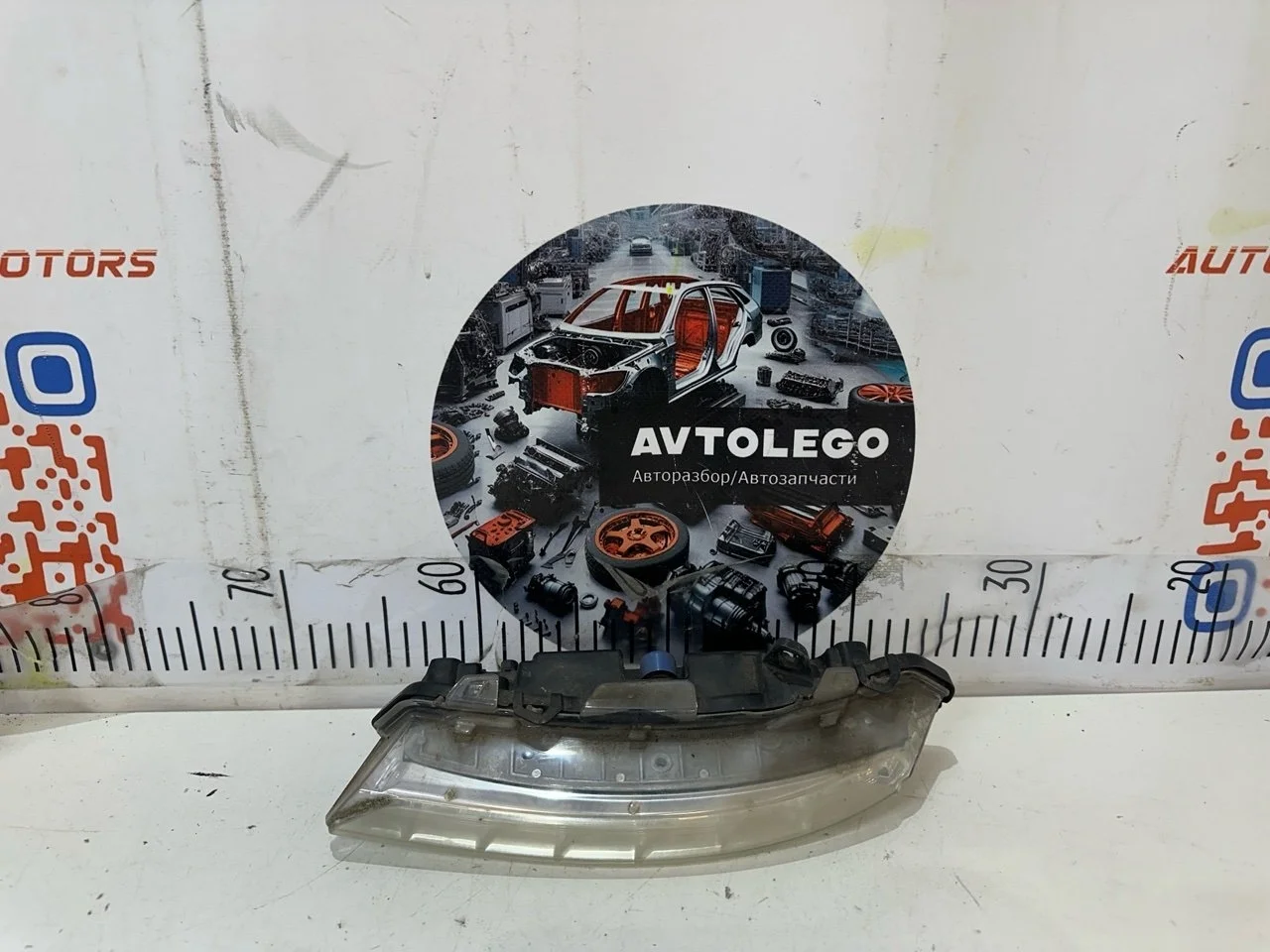 Дневной ходовой огонь Mercedes benz R350 2011 A2218201756 W251 642.870, левый