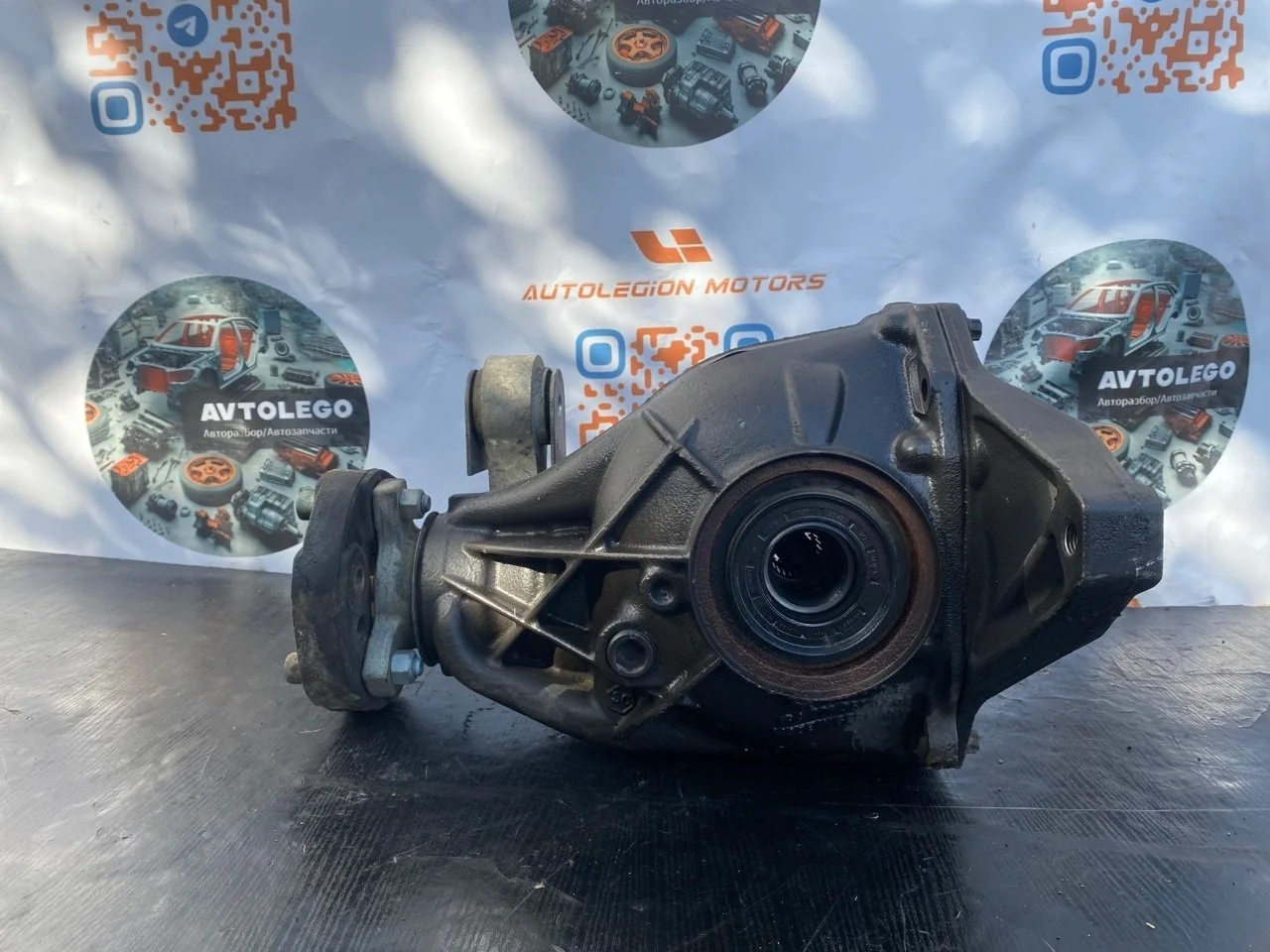 Редуктор задний Mercedes benz C350 2011 A2043500214 W204 272.961