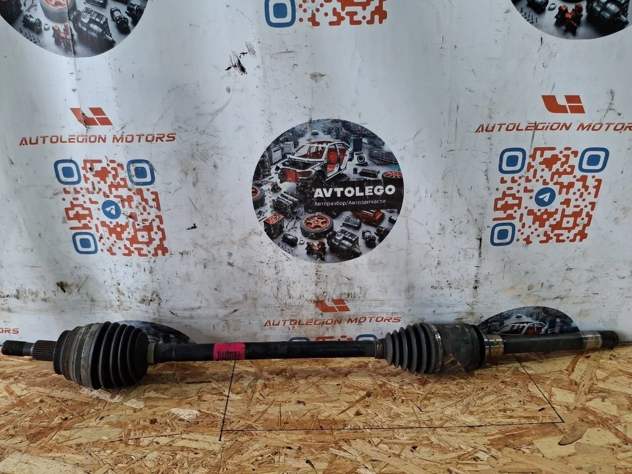 Полуось Mercedes benz R350 2011 A2513300601 W251 642.870, передний правый