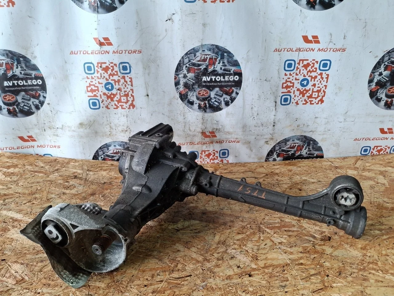 Редуктор передний Audi Q7 2011 0C1409505T 4L CJWC