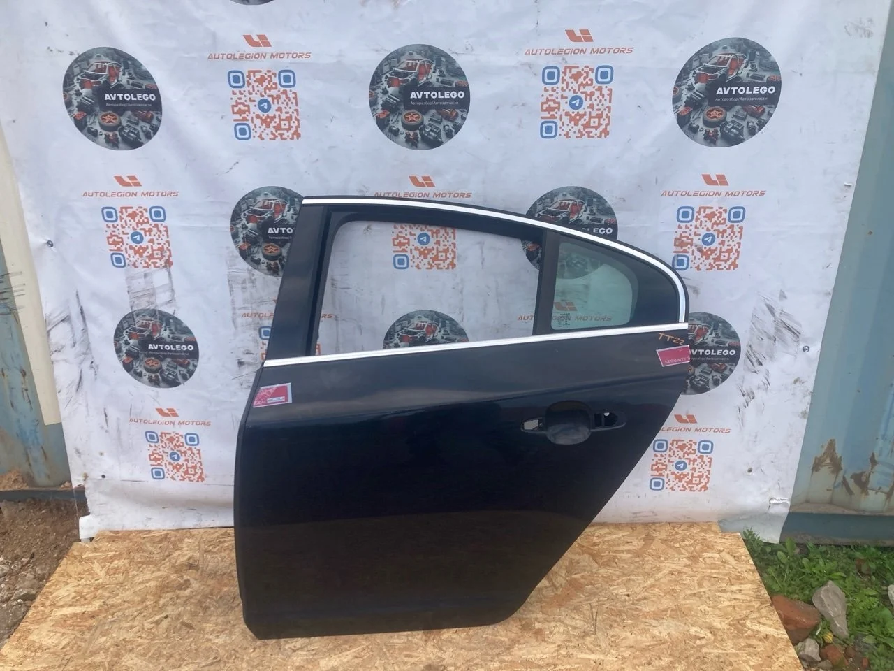 Дверь Volvo S60 2015