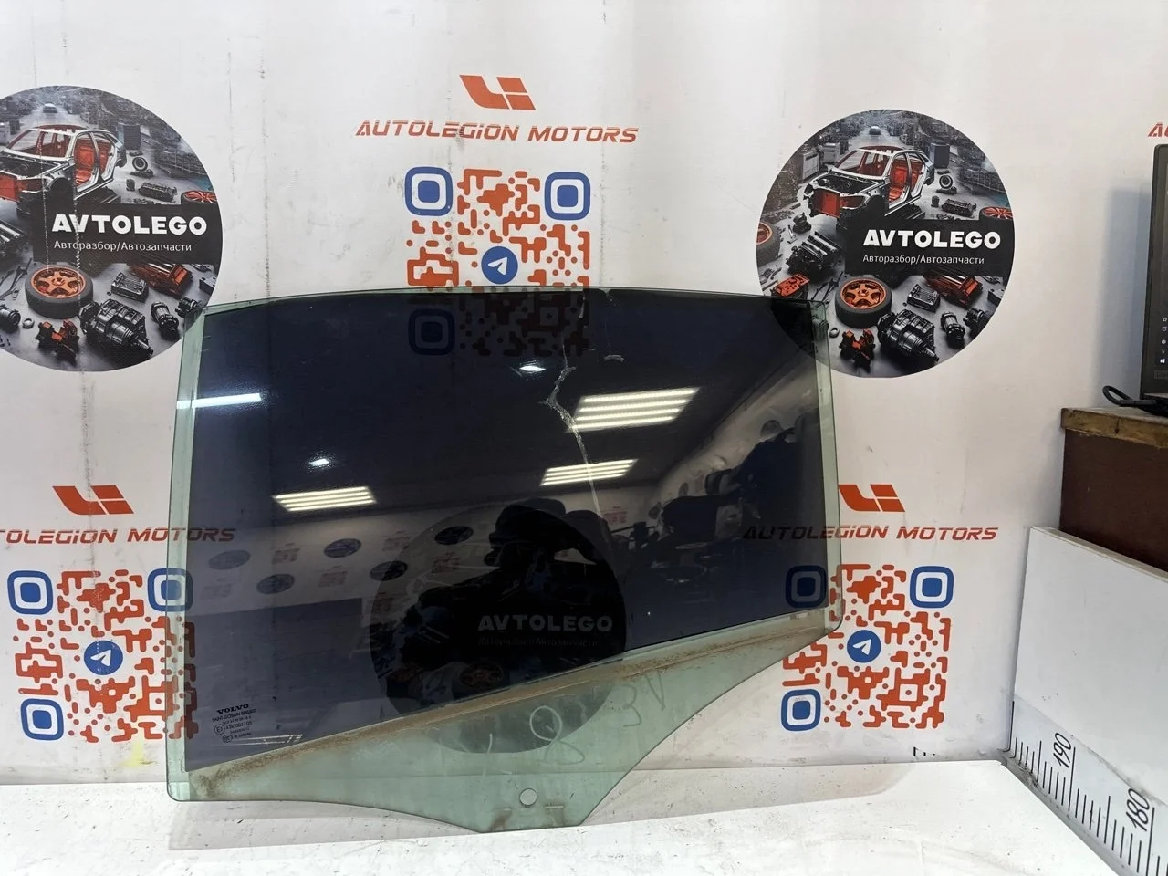 Стекло заднее левое Volvo S60 2012 31335324 B5254T5