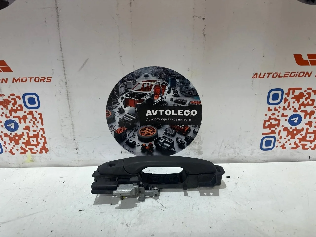 Ручка двери передняя левая Ford Explorer 2011 BT4Z7826685A U502 T35PD