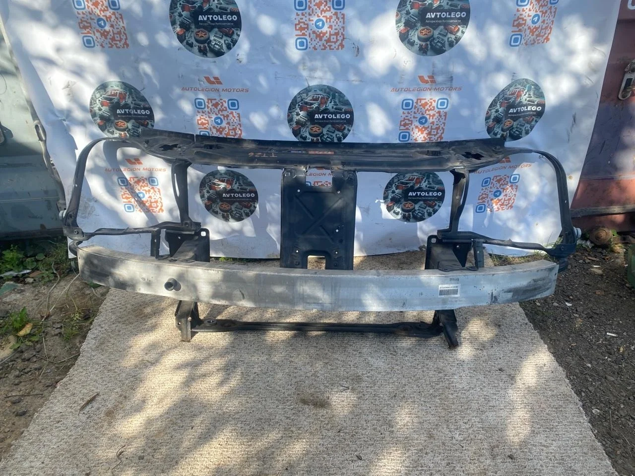 Передняя панель (телевизор) Mercedes benz R350 2008 W251