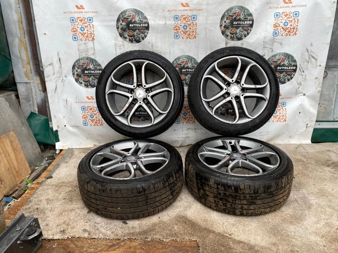 Комплект колес Mercedes benz A180 2013 A2464010302 W176 270.910