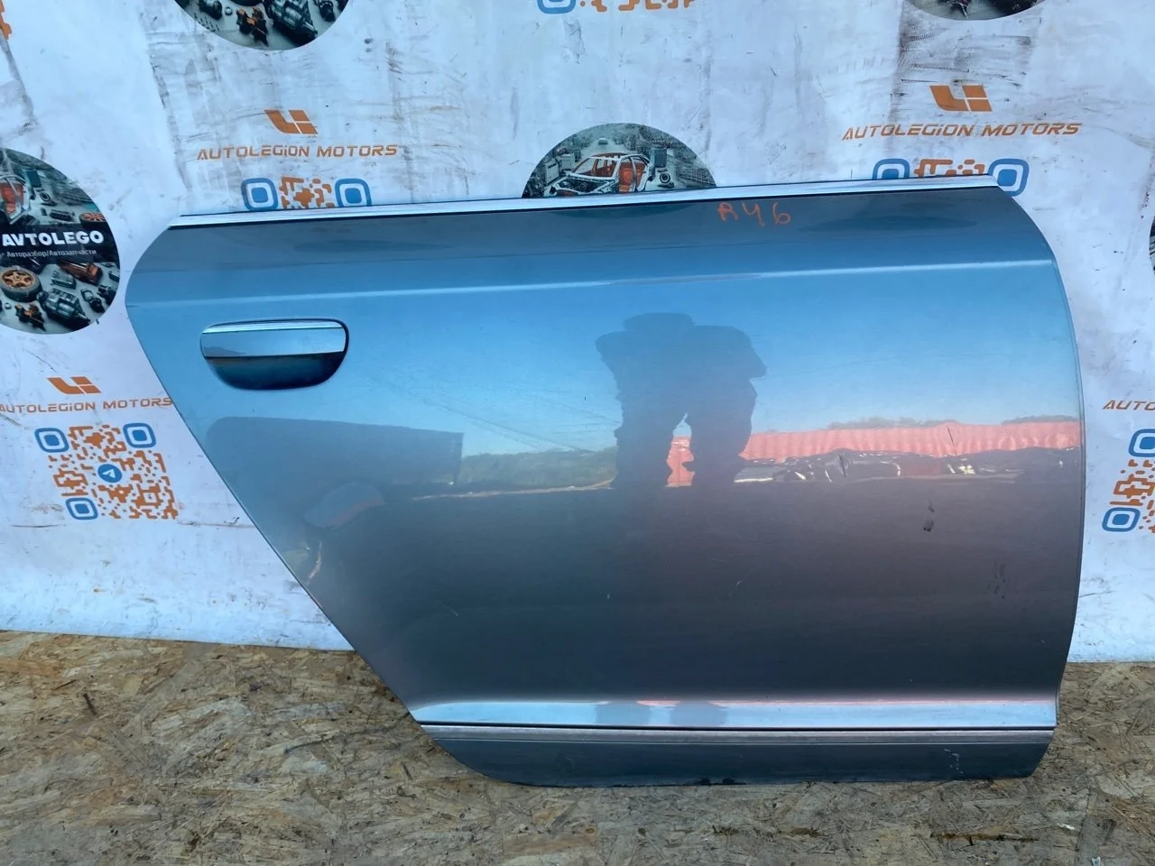 Дверь задняя правая Audi A6 2010 C6