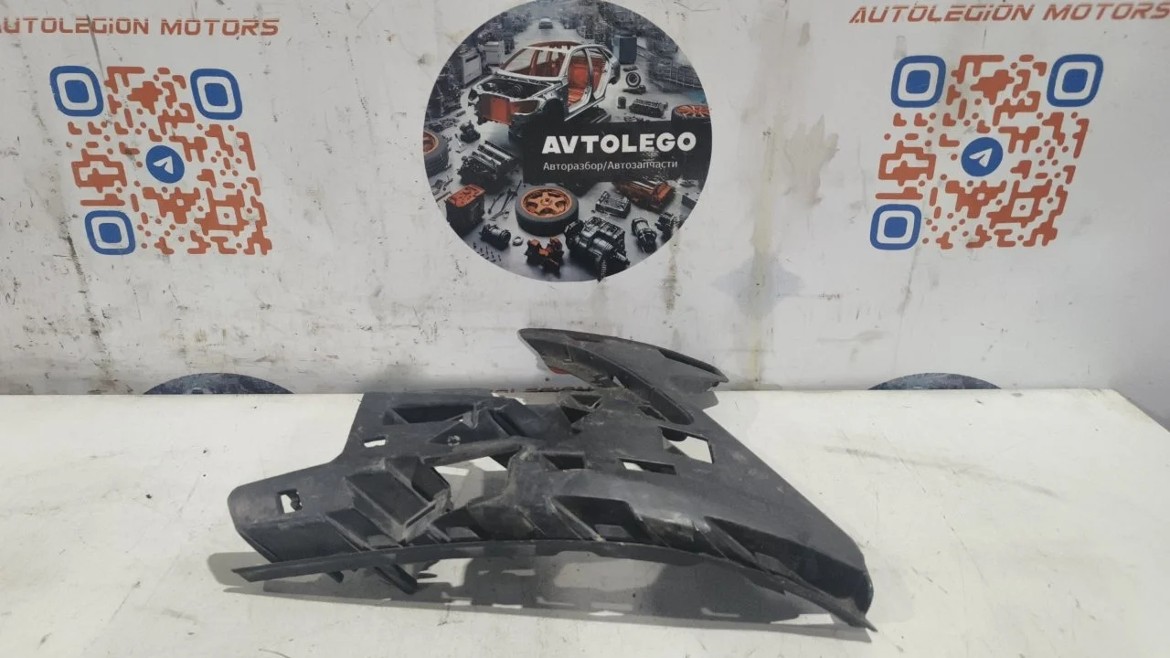 Кронштейн Volvo S60 2012 31323426 B5254T5