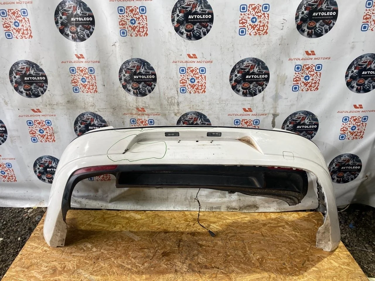 Бампер задний VW Passat CC 2013