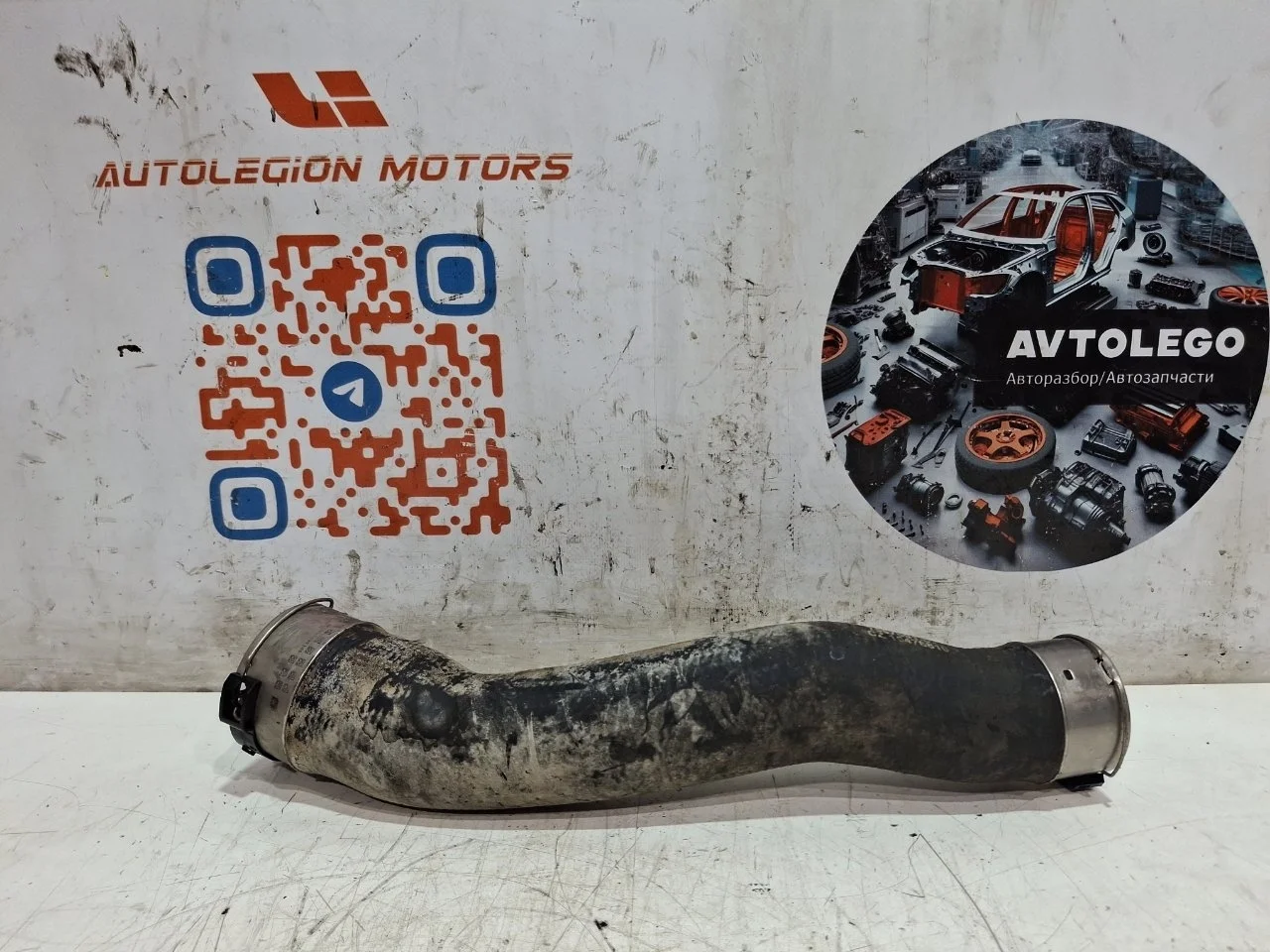 Патрубок BMW 320I 2013 13717597591 F30 N20