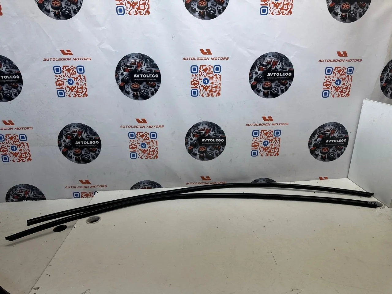 Молдинг крыши BMW 320I 2013 F30