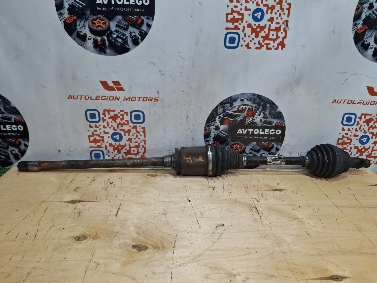Полуось передняя правая BMW X5 2008 31607545126 E70 N52N