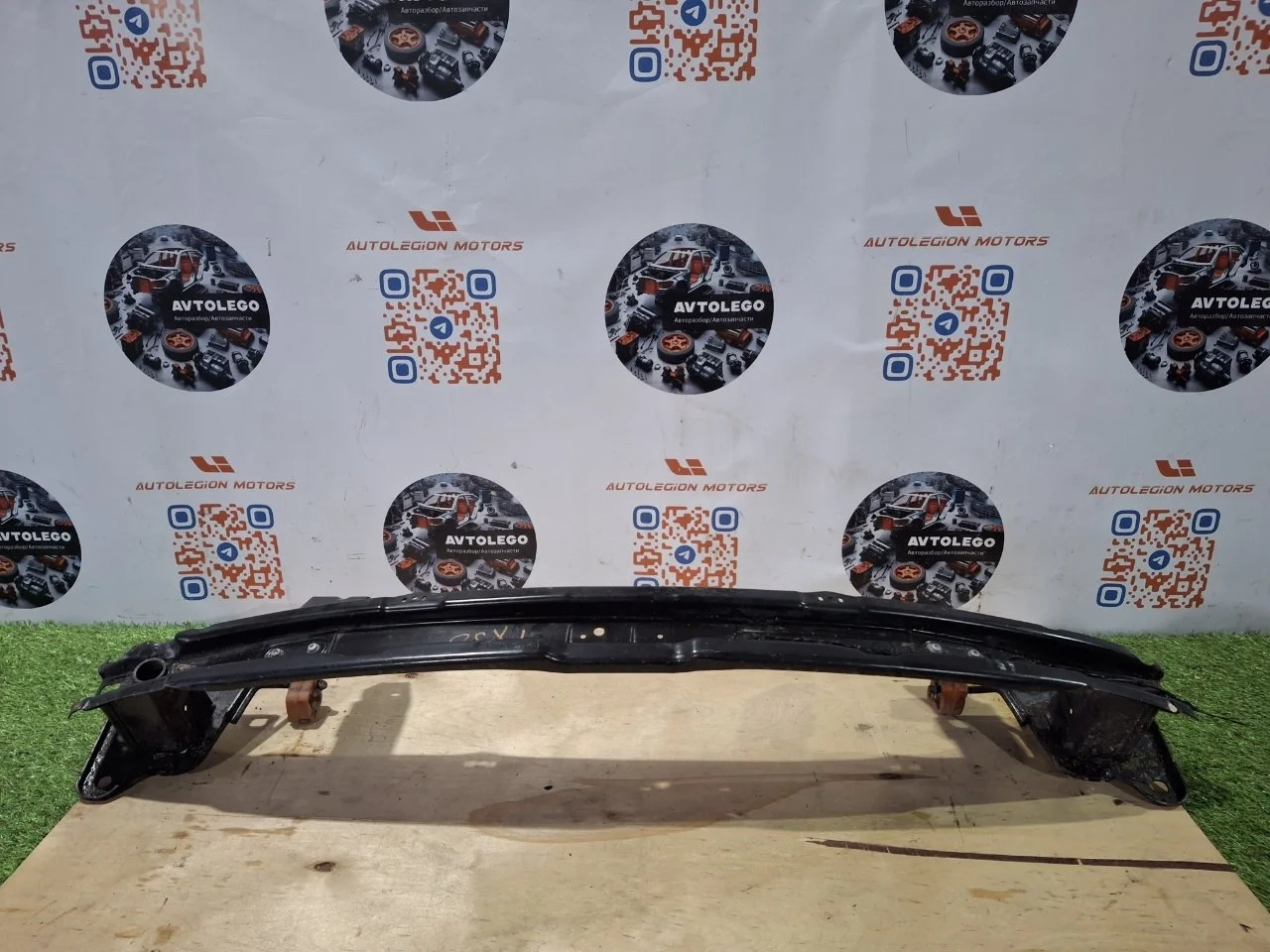 Усилитель бампера Land Rover Discovery Sport 2015 LR059014 L550 240PS GEN2