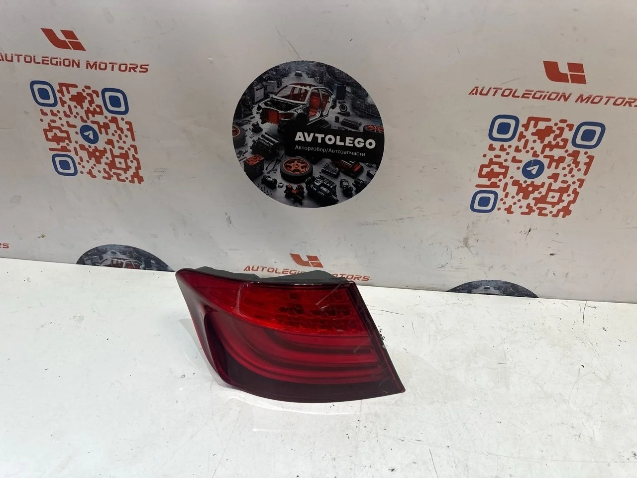 Фонарь левый BMW 528 XI 2013 63217203231 F10 N20