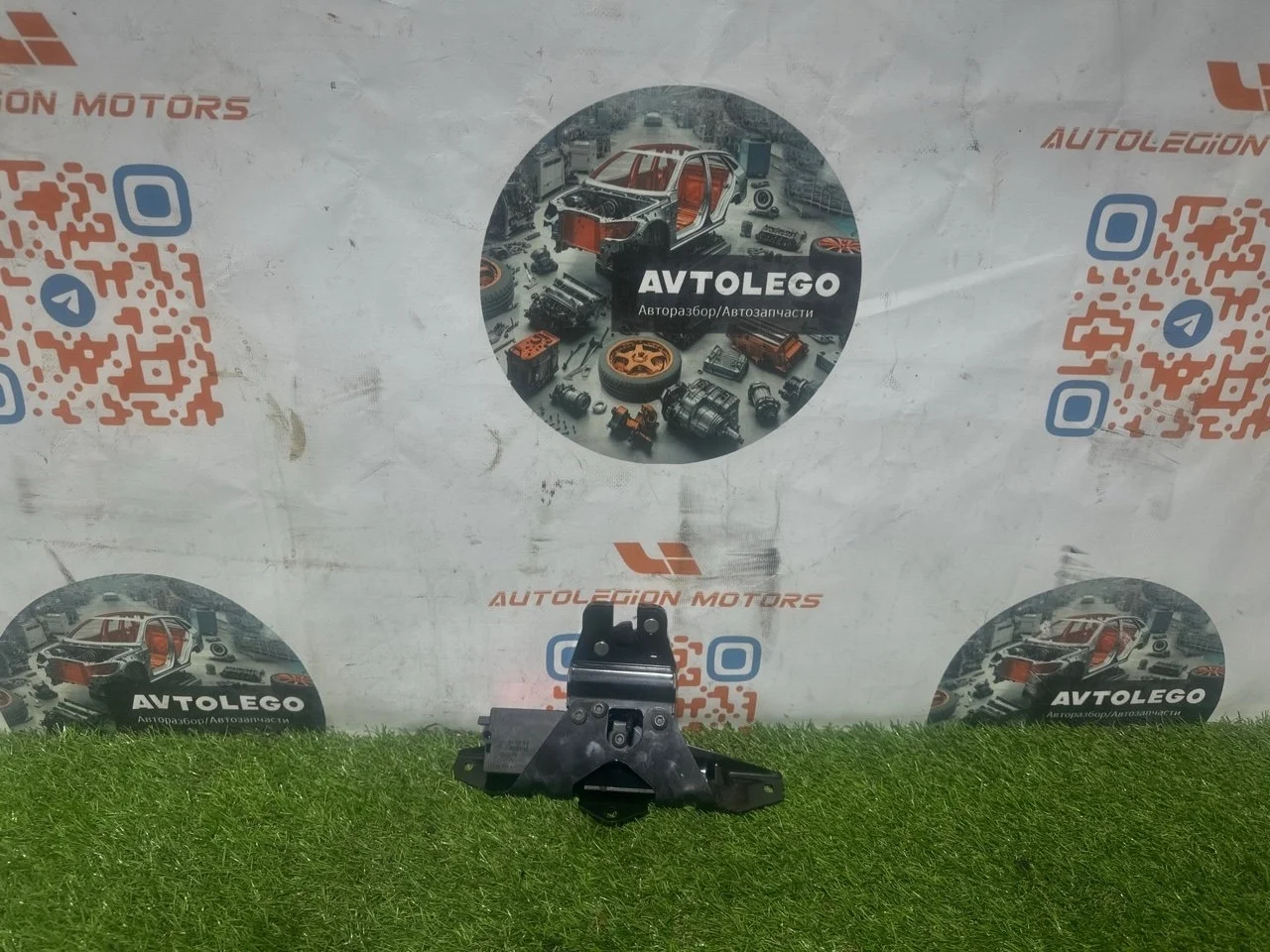 Замок крышки багажника BMW X6 2011 E71