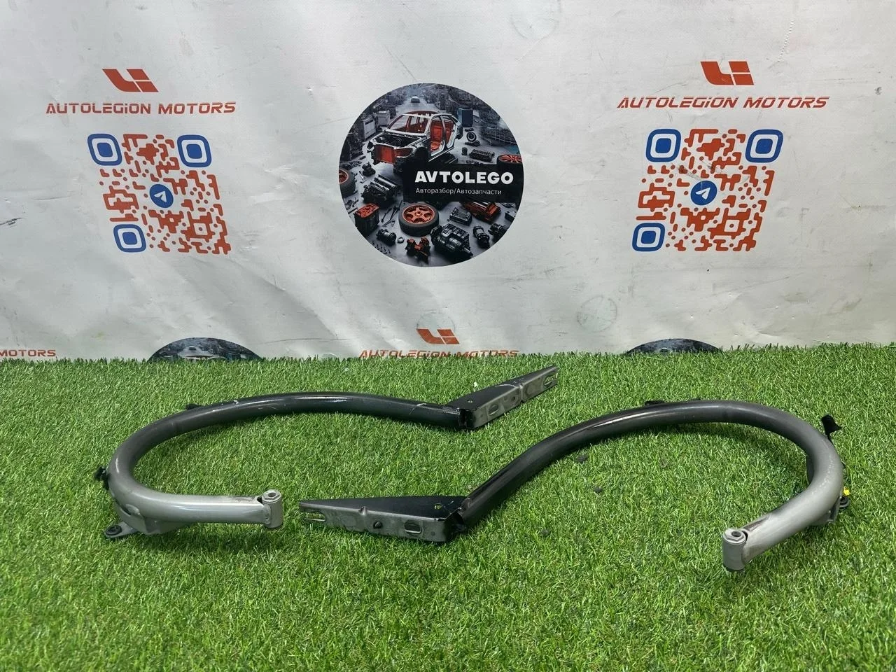 Петли багажника Mercedes benz E350CDI 2010 W212