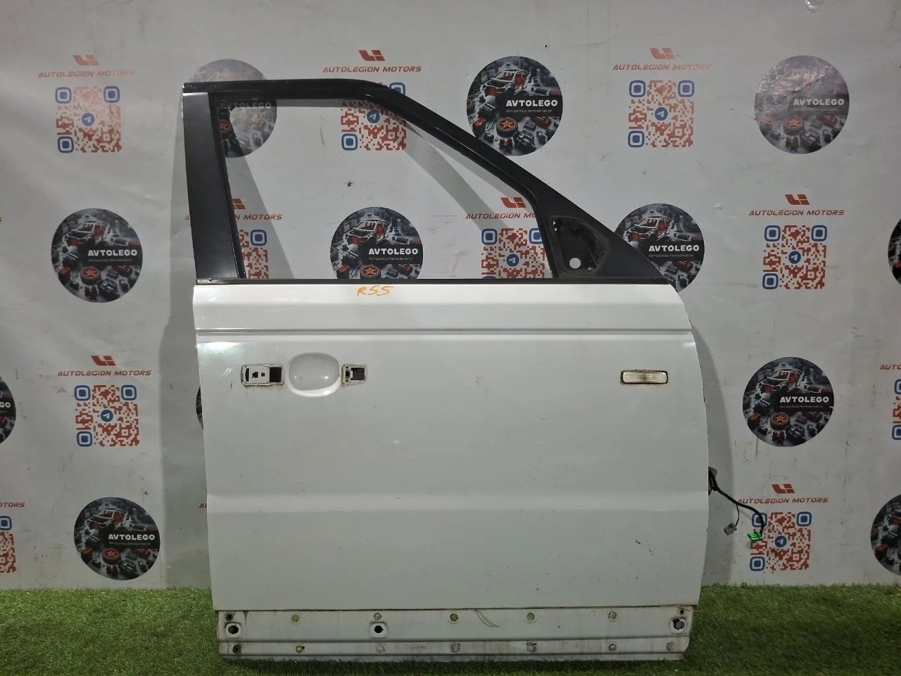 Дверь Land Rover Range Rover Sport 2010 LR016464 L320 306DT, передняя правая