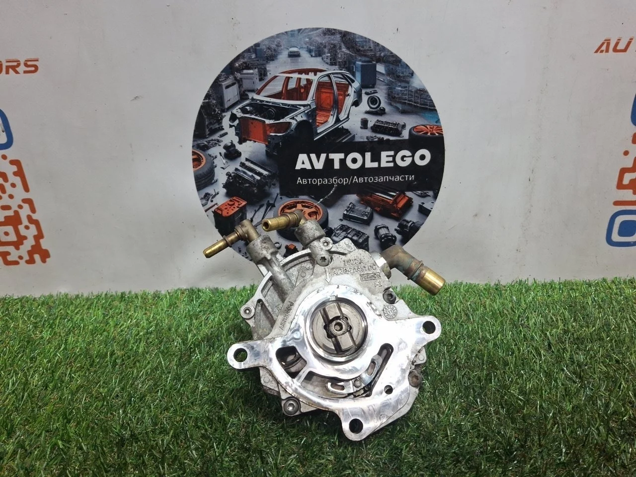 Вакуумный насос Land Rover Range Rover 2012 LR022758 L322 448DT