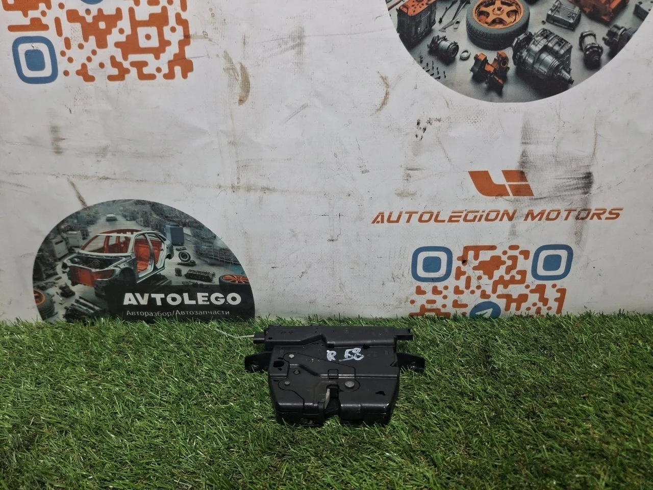 Замок багажника BMW 330E 2018 51247191212 F30 B48X