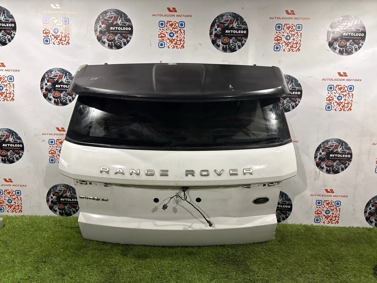 Крышка багажника Land Rover Range Rover Evoque 2016 LR077685 L538 204DTD