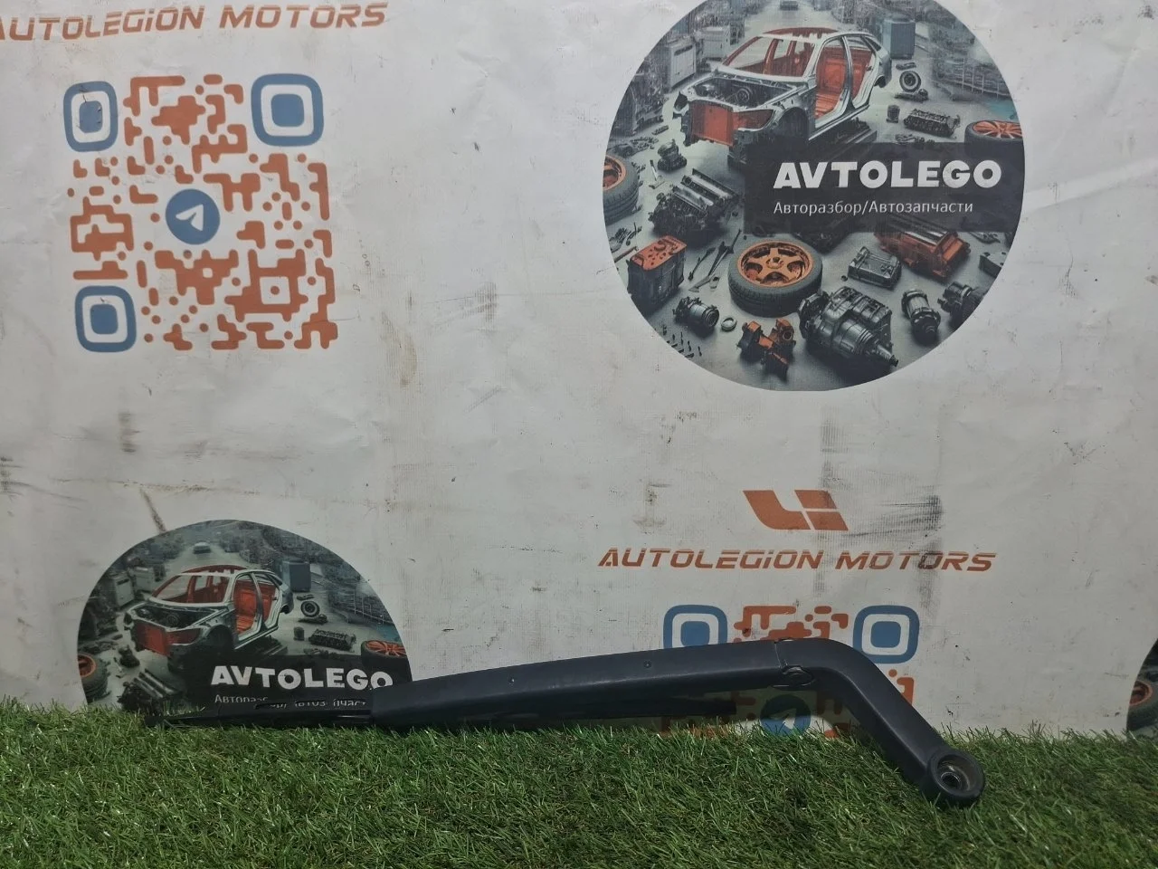 Поводок заднего дворника Land Rover Discovery 2014 DKB500690 L319 306DT