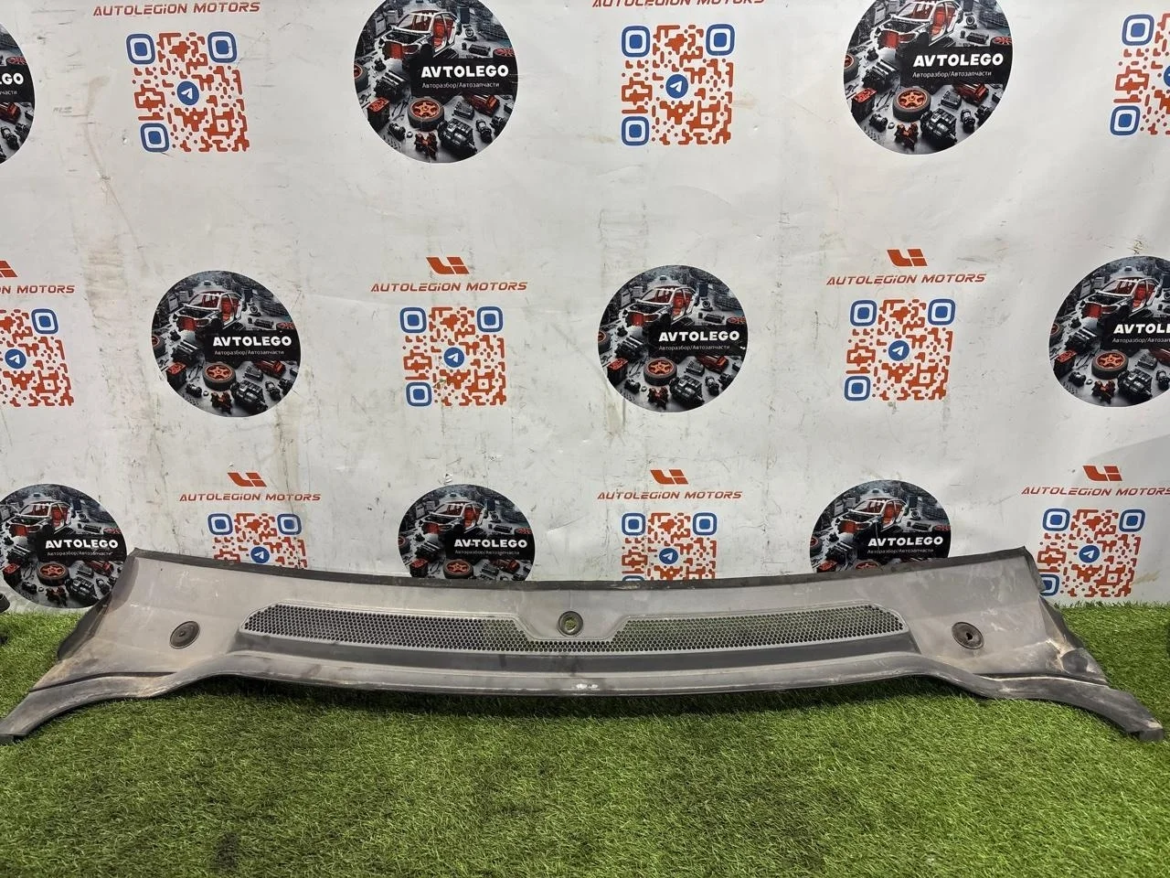 Жабо Land Rover Range Discovery 2012 L319