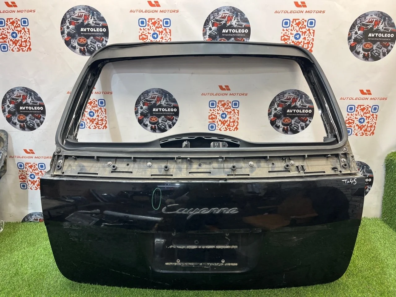 Крышка багажника Porsche Cayenne 2008 95551201111GRV 957 5501