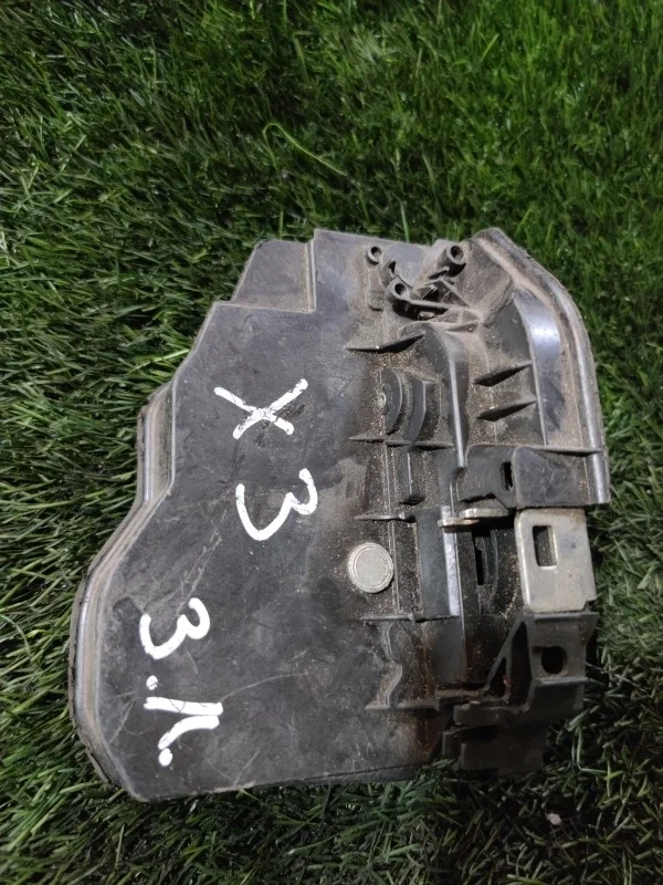 Замок двери BMW X3 2.5i E83