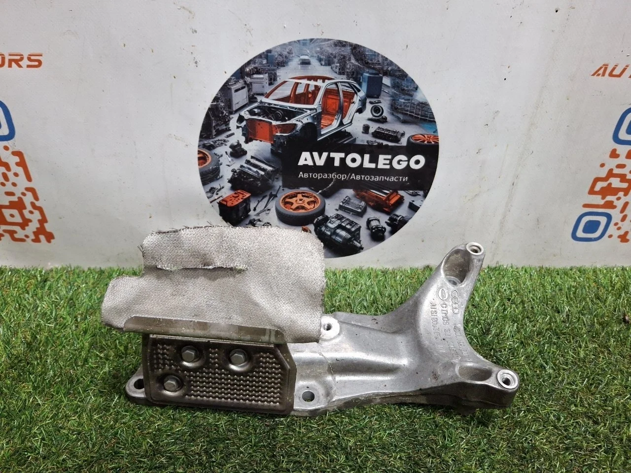 Кронштейн двигателя Audi A6 2014 C7