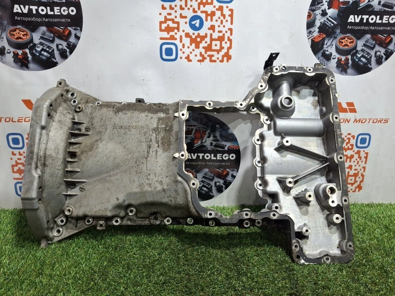 Поддон двигателя Mercedes benz ML300 2010 A6420141502 W164 642.820