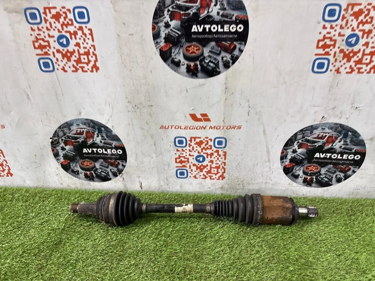 Полуось передняя левая BMW X5 2013 31607607937 E70 N57S