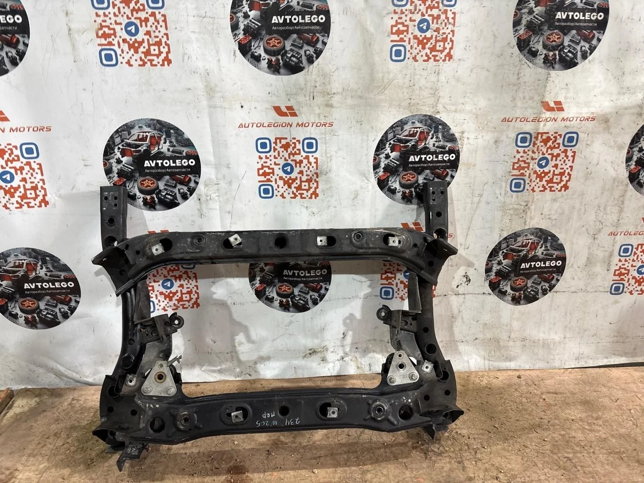 Подрамник передний Mercedes benz C220 2014 W205