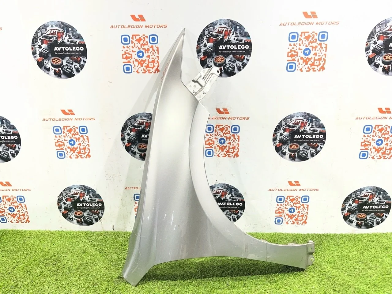 Крыло переднее правое Lexus ES AXZH10