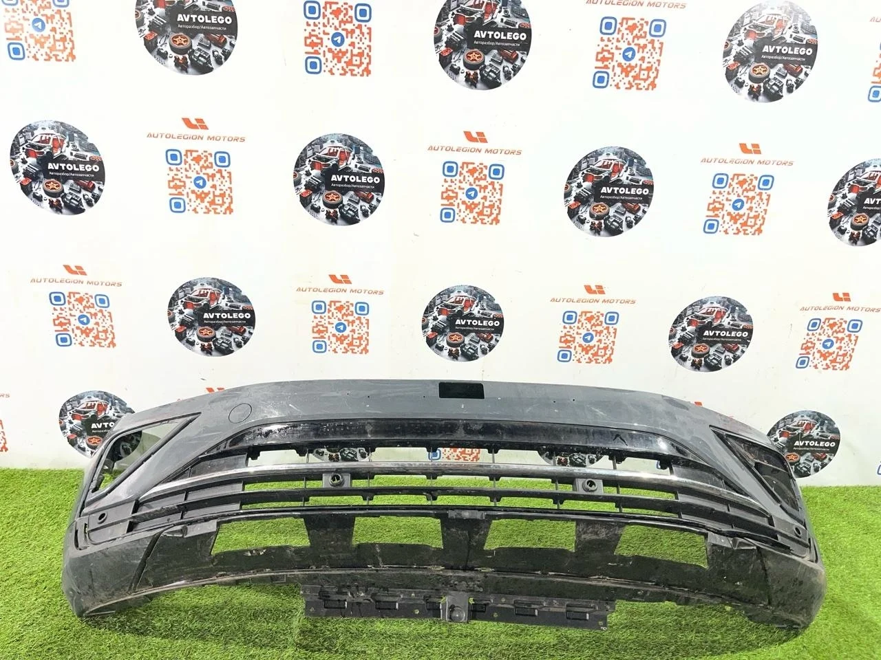 Бампер передний Volkswagen Tiguan 5NA805903 2