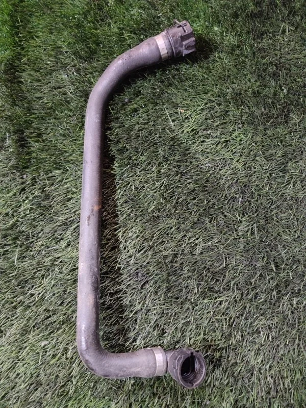 Шланг системы охлаждения BMW 320D E90