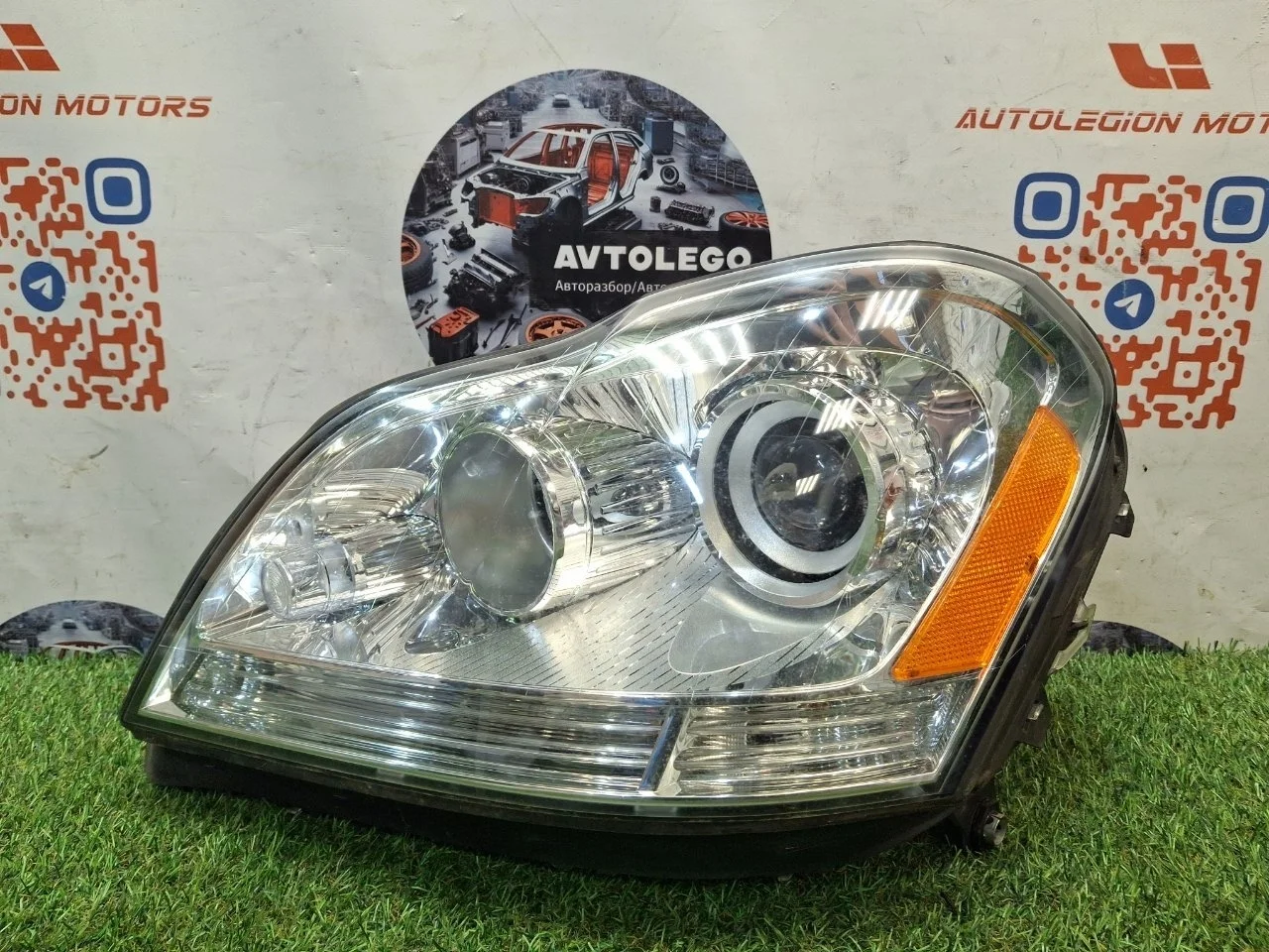 Фара левая Mercedes benz GL350 2010 X164
