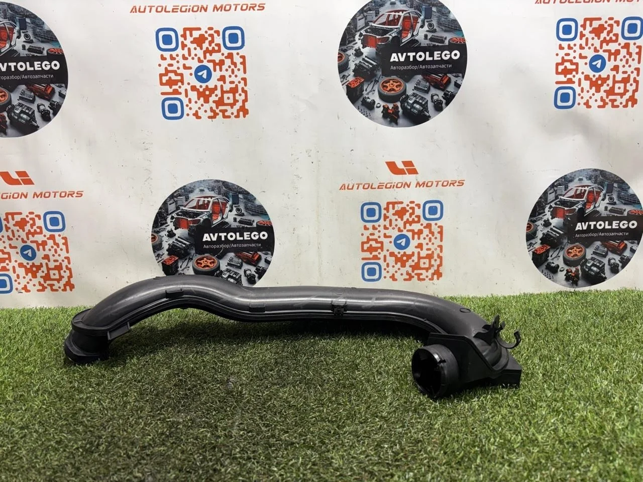 Патрубок воздушный Ford FOCUS 2013