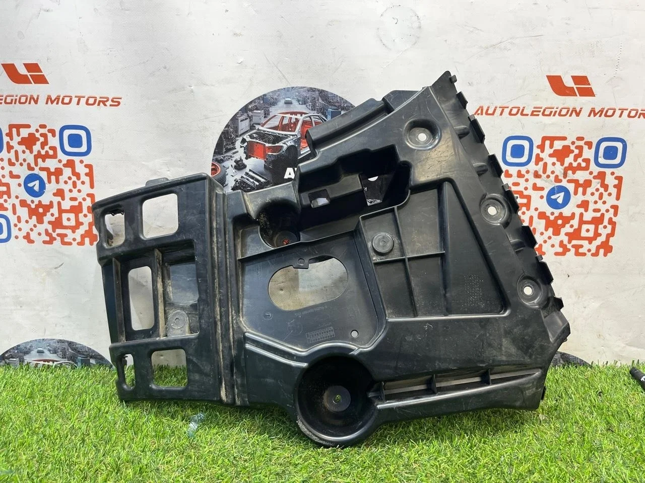 Кронштейн бампера BMW X1 2015 51122991779 E84 N20, задний левый
