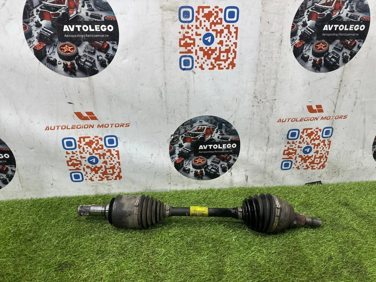 Полуось передняя левая Mercedes benz ML300 2010 A1643300801 W164 642.820
