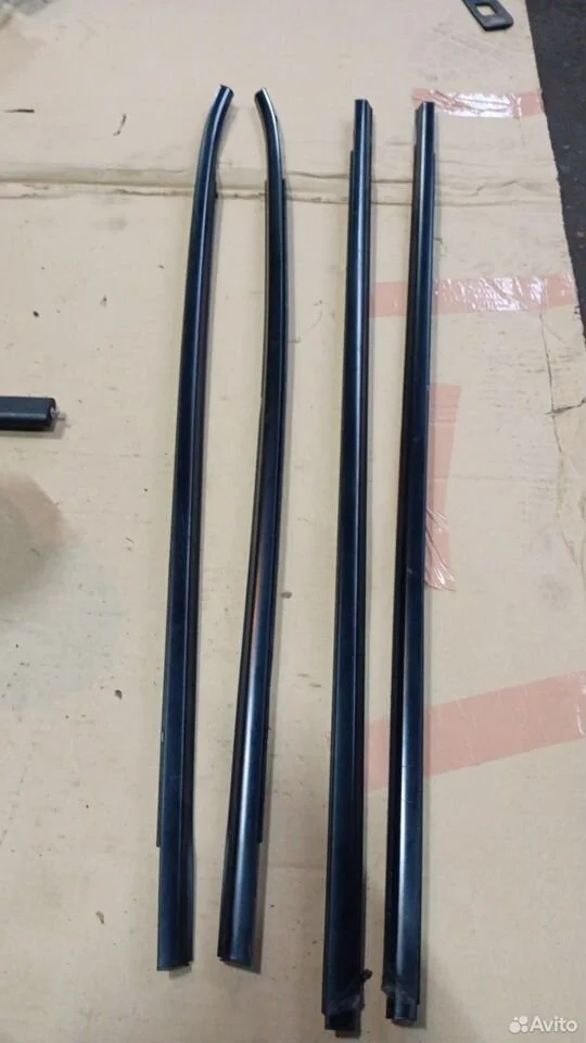 Молдинг стекла двери ниссан мурано z51