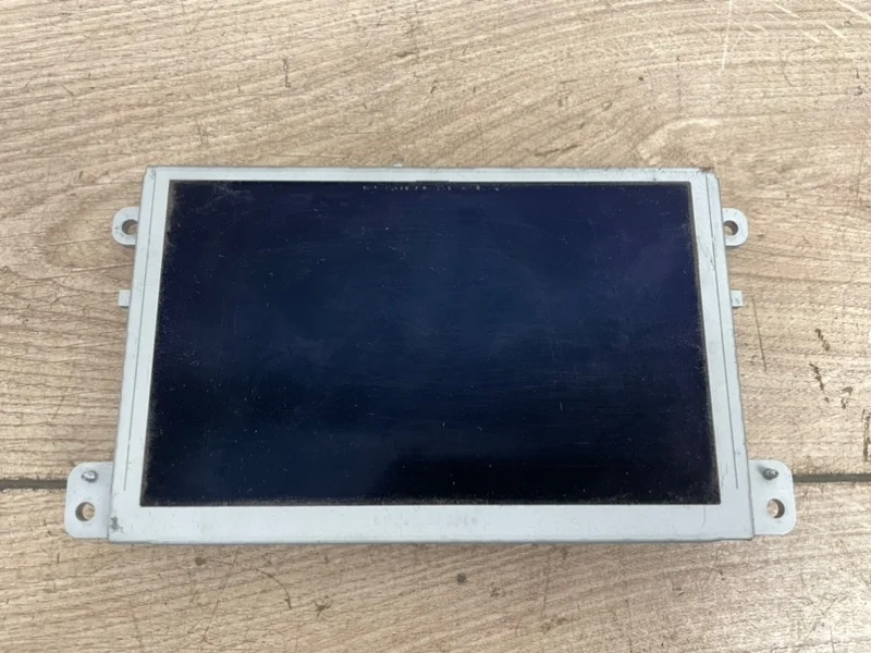 Дисплей информационный Audi A4 2010-2016 8K