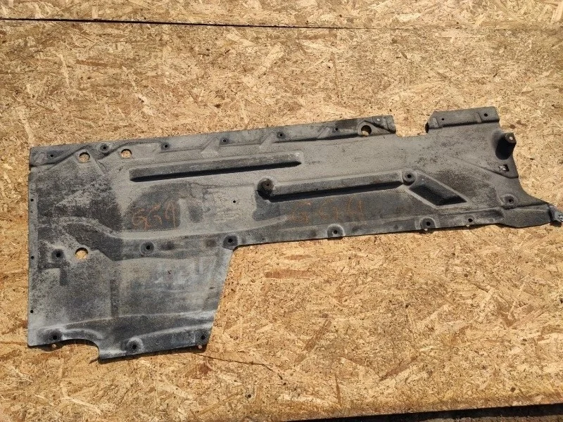 Облицовка днища кузова BMW 328i 2013 F30