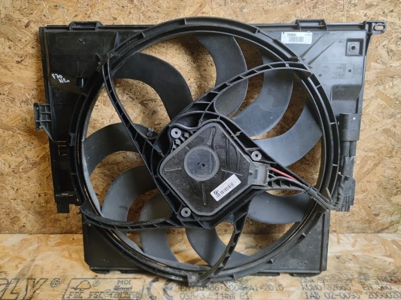 Вентилятор радиатора BMW 328i F30