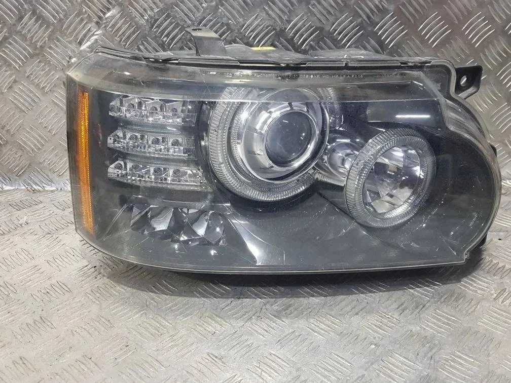 фара правая Land Rover Range Rover 3 L322