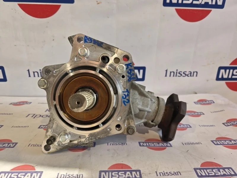 Раздаточная коробка Nissan X Trail 2016 33100BB60A T32 R9M, передняя
