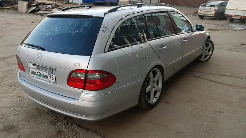 Продажа Mercedes-Benz E class 3.2D (204Hp) (648.961) RWD AT по запчастям