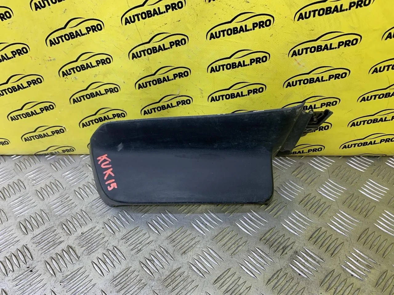 Накладка (кузов наружные) Nissan Navara (D40) 2004-2015 2011 960125X00A ПИКАП 2.5 D YD25DDTI