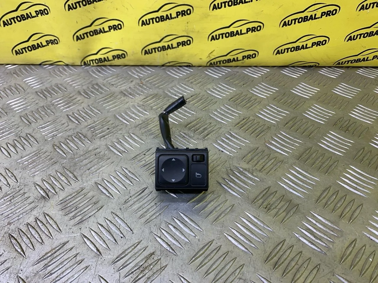 Джойстик регулировки зеркал Nissan Navara (D40) 2004-2015 2011 25570CT00B ПИКАП 2.5 D YD25DDTI