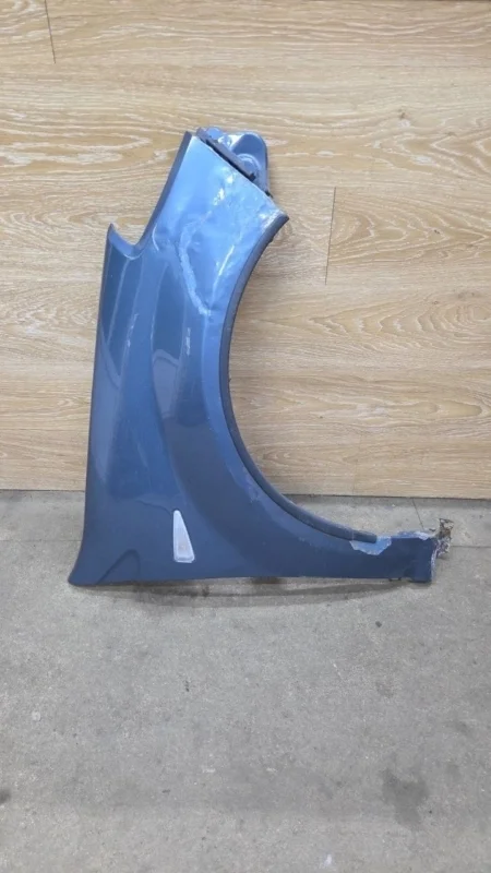 Крыло RENAULT SANDERO 2013 631008029R 1 K7M F 710, переднее правое